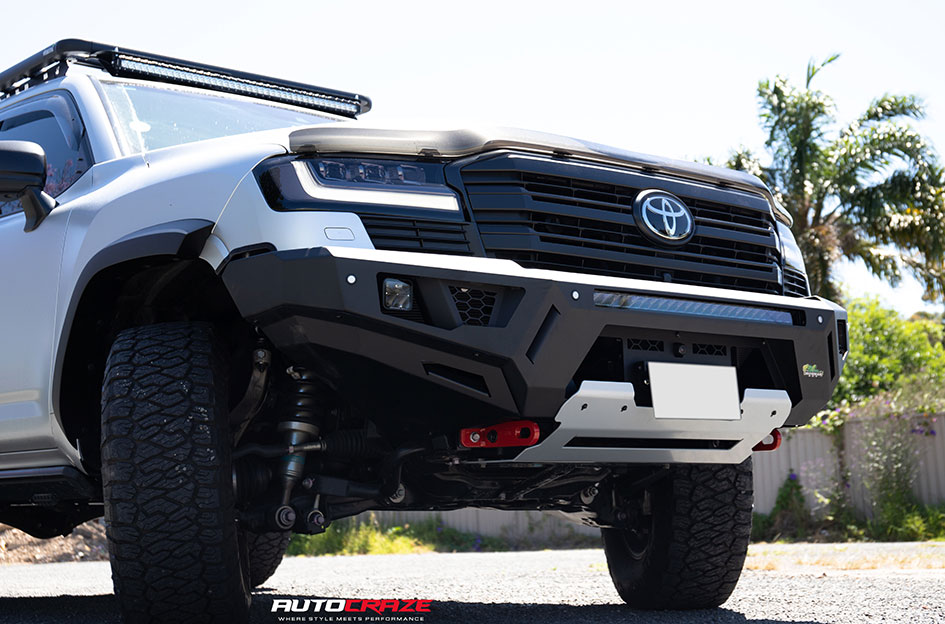 TOYOTA LANDCRUISER 300 SERIES BLACK RHINO KELSO GREY W/ BLACK LIP