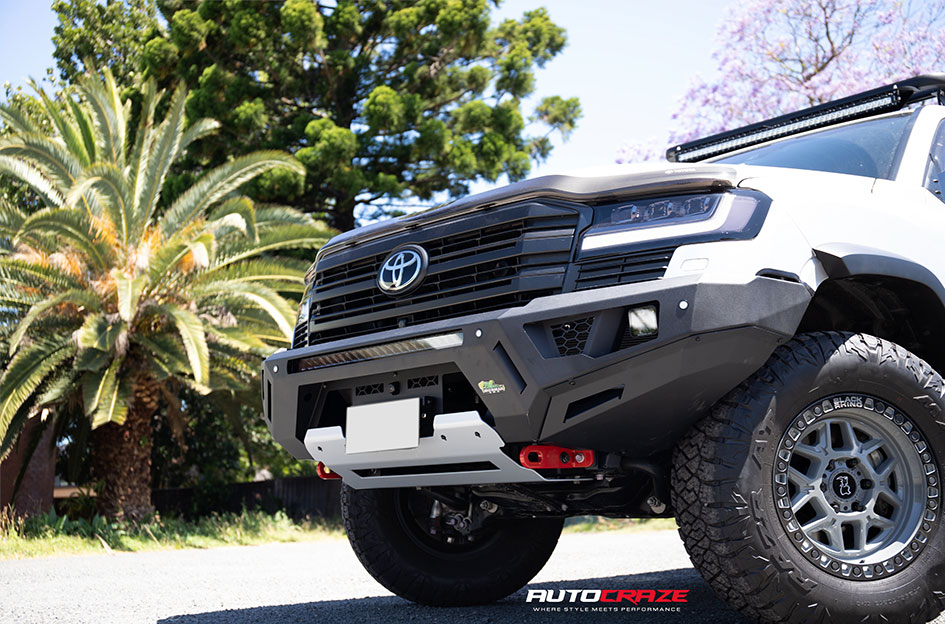 TOYOTA LANDCRUISER 300 SERIES BLACK RHINO KELSO GREY W/ BLACK LIP