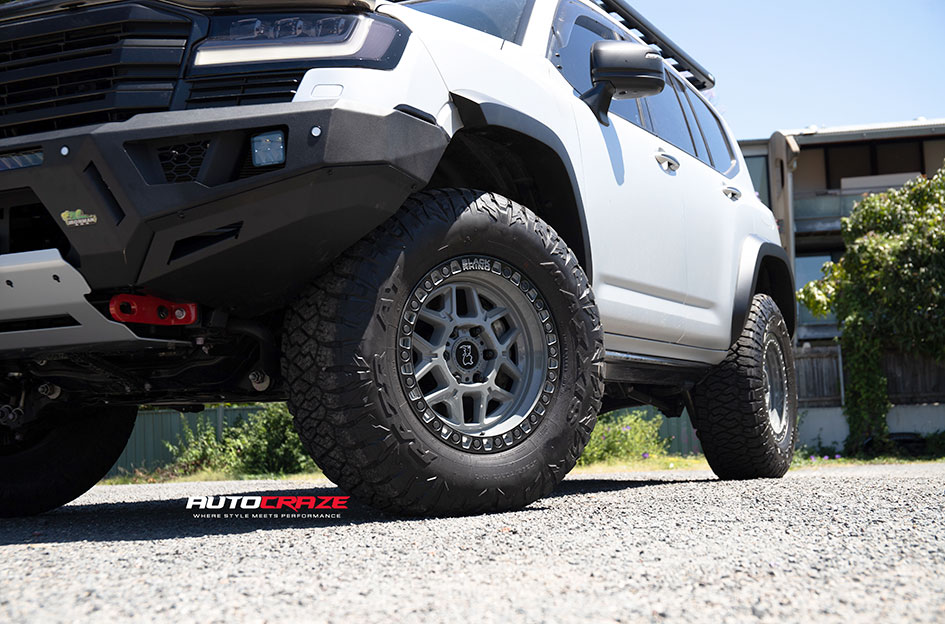 TOYOTA LANDCRUISER 300 SERIES BLACK RHINO KELSO GREY W/ BLACK LIP