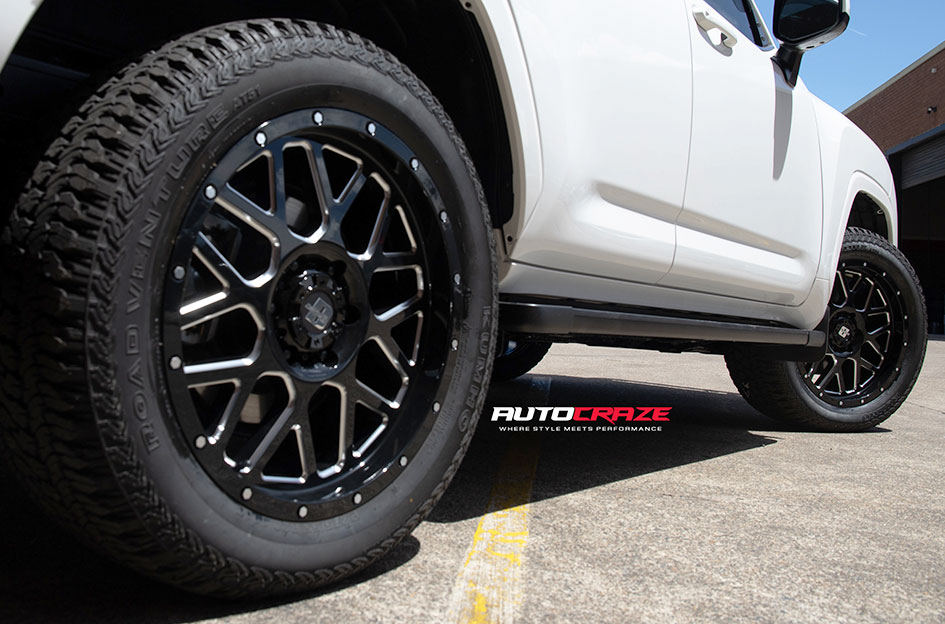 TOYOTA LANDCRUISER 300 SERIES DIESEL VEGAS GLOSS BLACK MILLED 