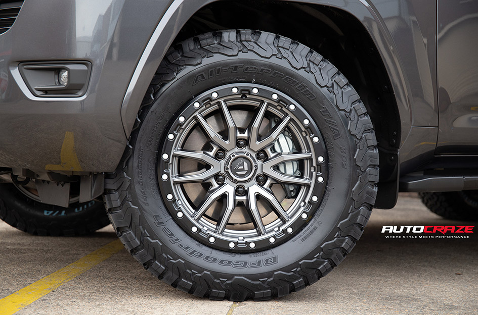TOYOTA LANDCRUISER 300 SERIES FUEL REBEL 6 MATTE GUNMETAL BLACK BEAD RING