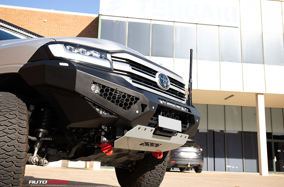 TOYOTA LANDCRUISER 300 SERIES KING BARRETT SATIN BLACK