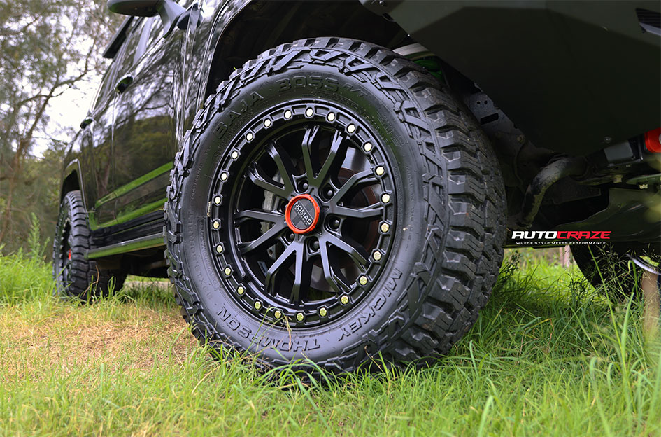 TOYOTA LANDCRUISER 300 SERIES NOMAD N133 SATIN BLACK