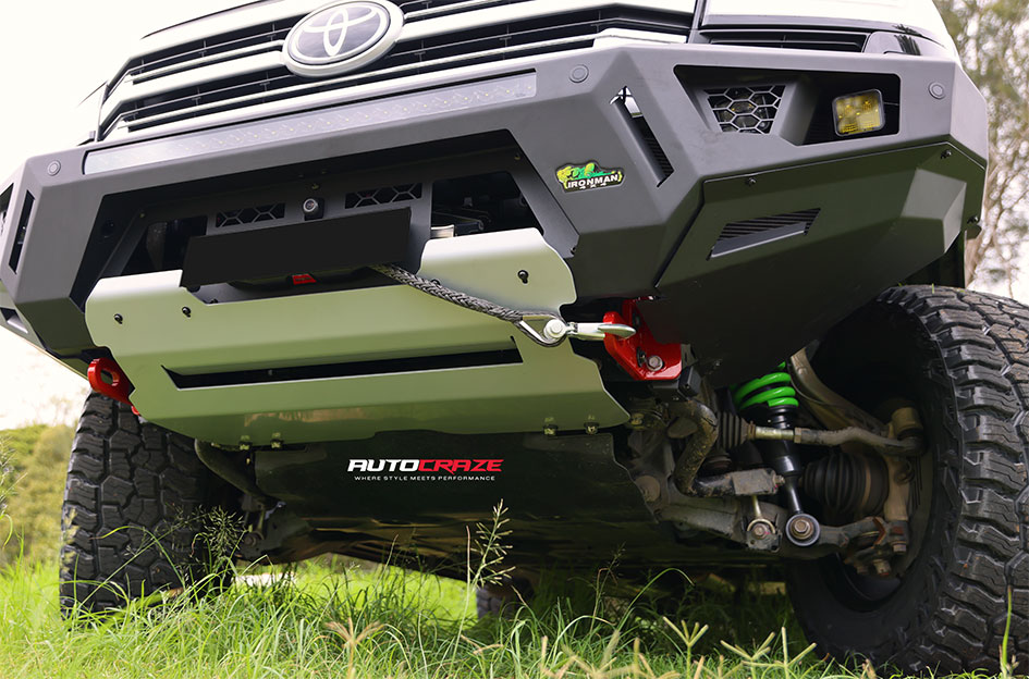 TOYOTA LANDCRUISER 300 SERIES NOMAD N133 SATIN BLACK