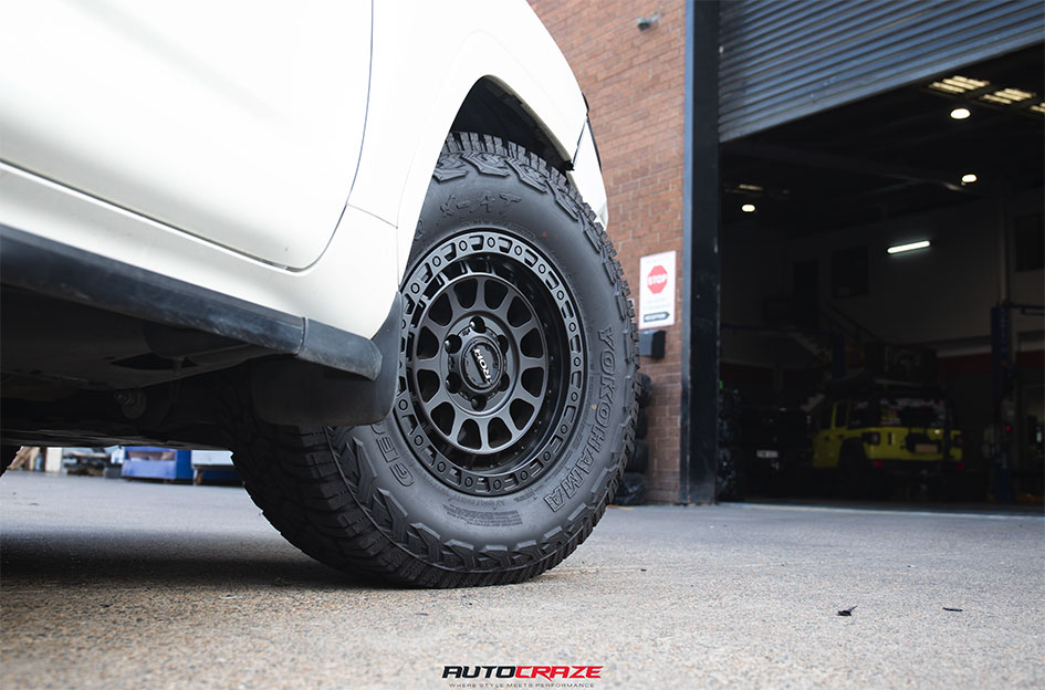 TOYOTA LANDCRUISER 300 SERIES ROH ASSAULT MATT BLACK