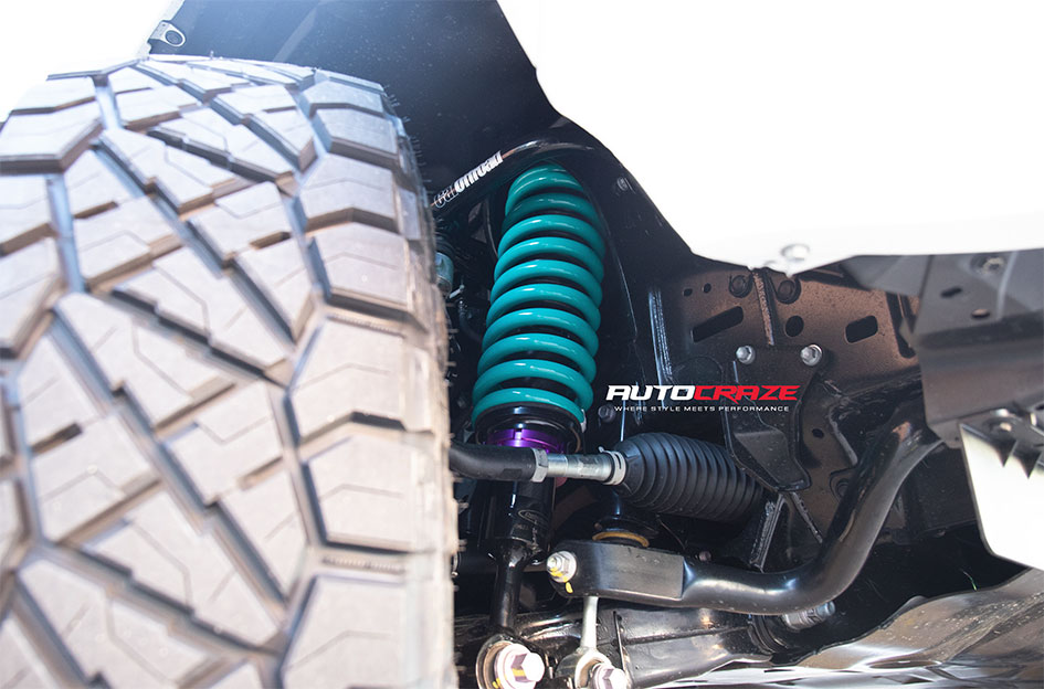 TOYOTA LANDCRUISER 300 SERIES ROH ASSAULT MATT BLACK