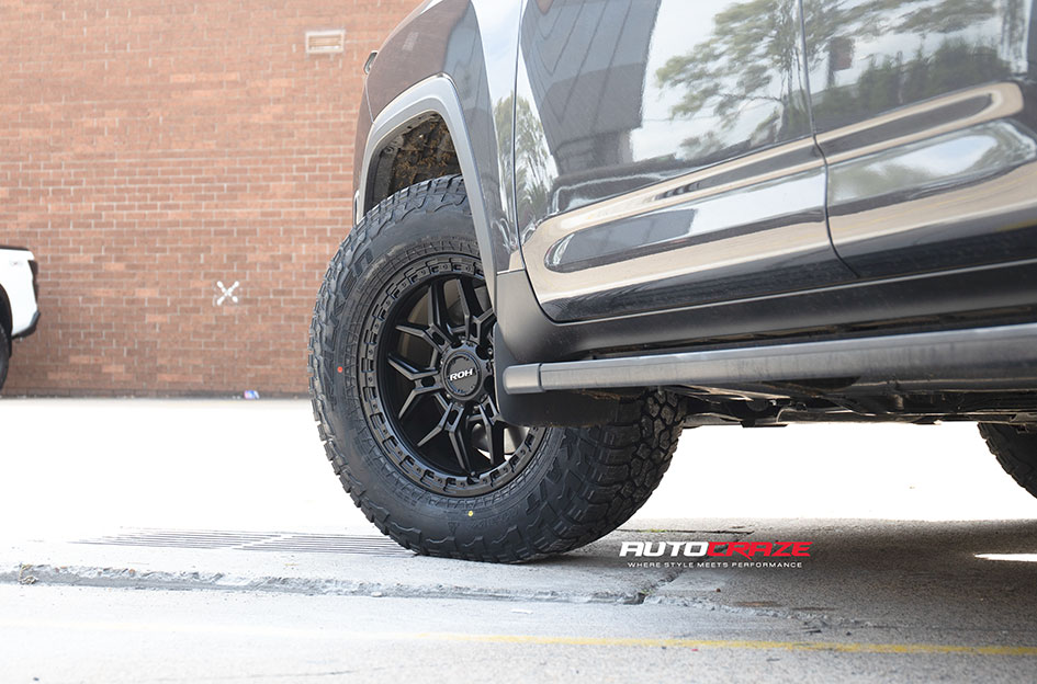 TOYOTA LANDCRUISER 300 SERIES GR ROH AXE MATT BLACK
