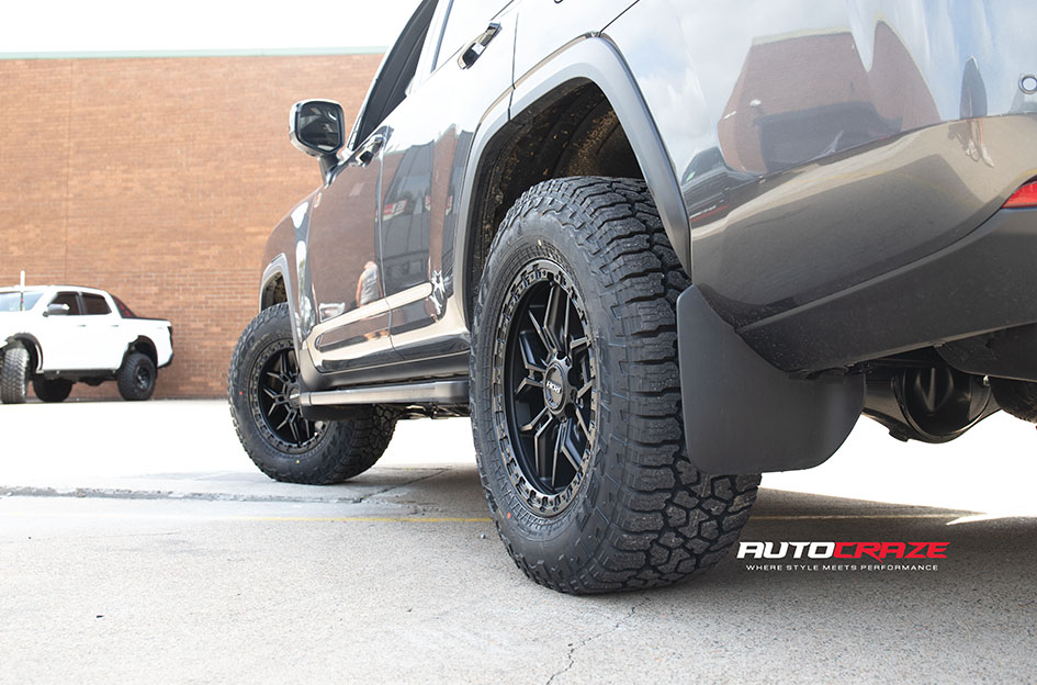 TOYOTA LANDCRUISER 300 SERIES GR ROH AXE MATT BLACK