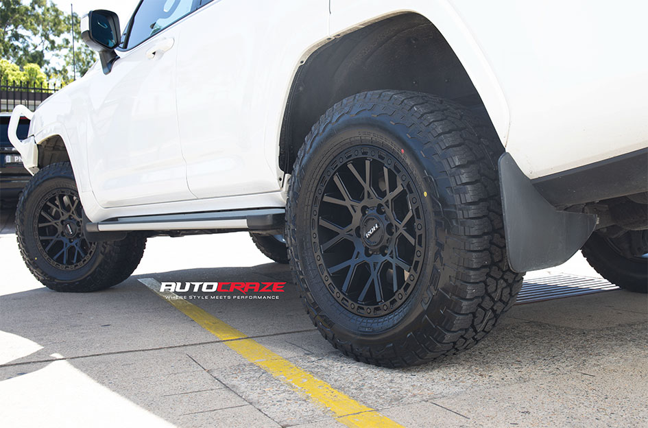 TOYOTA LANDCRUISER 300 SERIES ROH CRAWLER MATT BLACK
