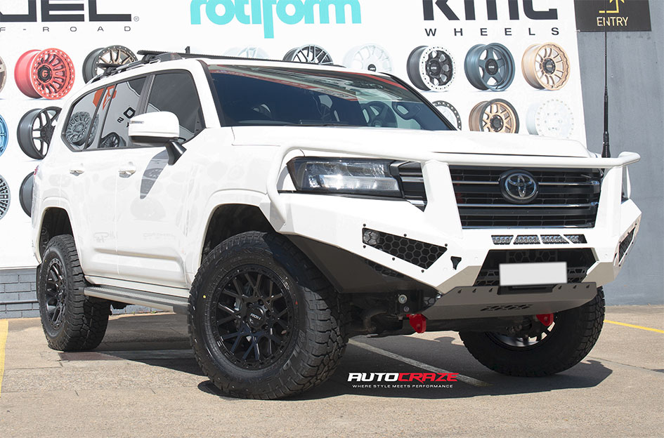 TOYOTA LANDCRUISER 300 SERIES ROH CRAWLER MATT BLACK