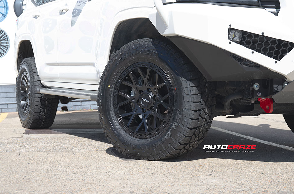 TOYOTA LANDCRUISER 300 SERIES ROH CRAWLER MATT BLACK