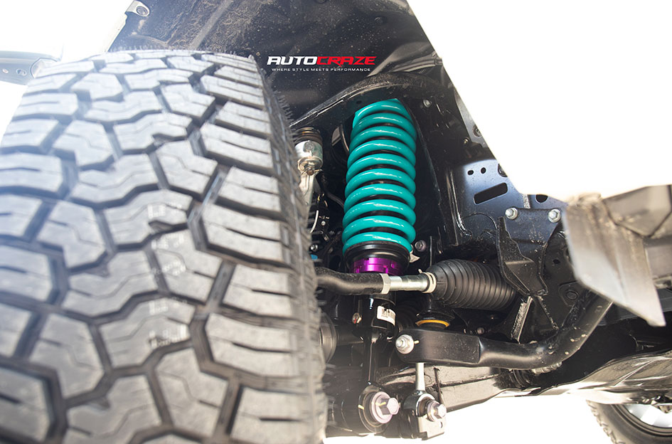 TOYOTA LANDCRUISER 300 SERIES ROH CRAWLER MATT BLACK 