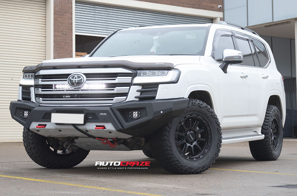 TOYOTA LANDCRUISER 300 SERIES ROH ONYX MATTE BLACK