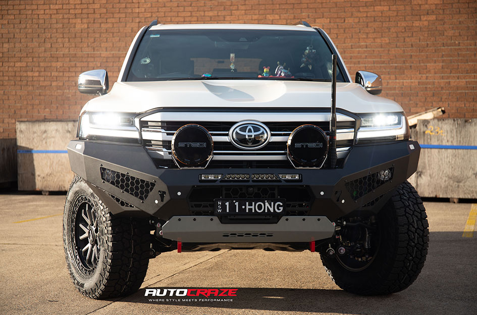 TOYOTA LANDCRUISER 300 SERIES ROH RAID MATTE GRAPHITE 