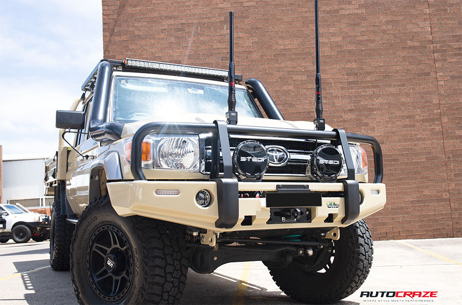 TOYOTA LANDCRUISER 70 SERIES KING KONG SATIN BLACK