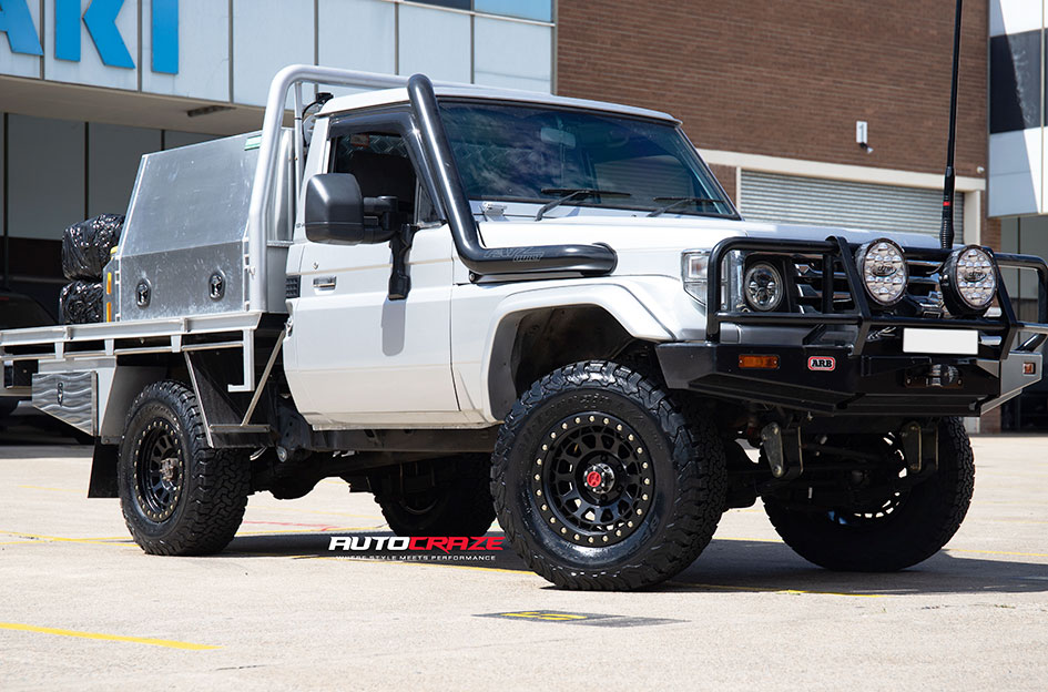 TOYOTA LANDCRUISER 70 SERIES BLACK RHINO PRIMM MATTE BLACK 