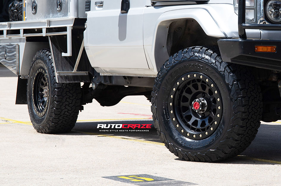 TOYOTA LANDCRUISER 70 SERIES BLACK RHINO PRIMM MATTE BLACK 