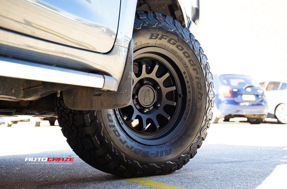 TOYOTA LANDCRUISER 200 SERIES BLACK RHINO RAPID MATTE BLACK 