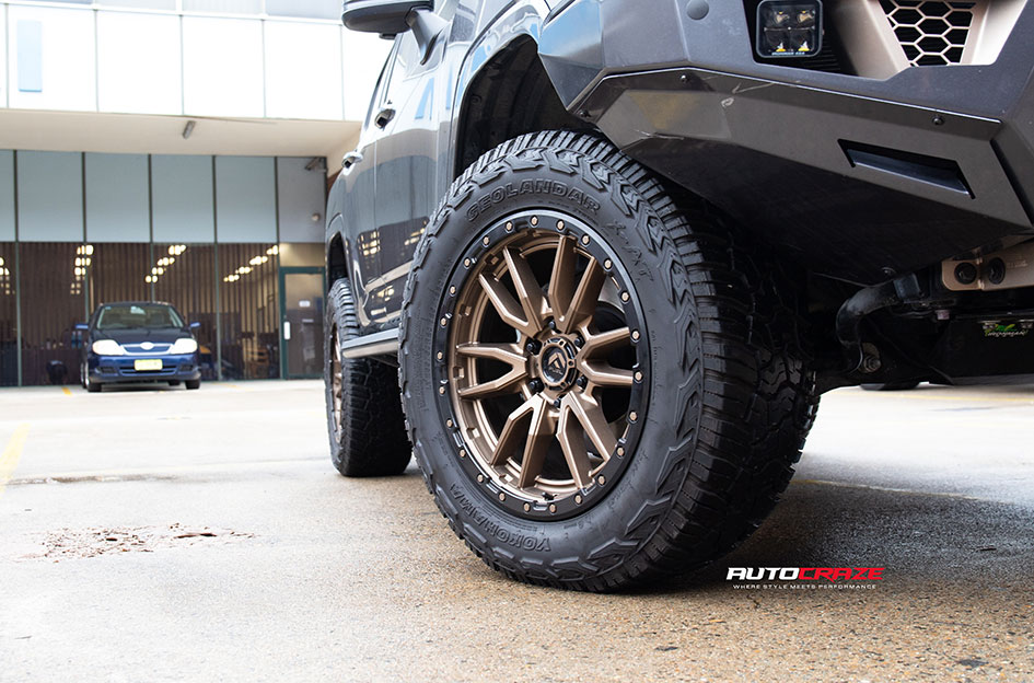 TOYOTA LANDCRUISER 300 SERIES FUEL REBEL 6 BRONZE W/ BLACK LIP