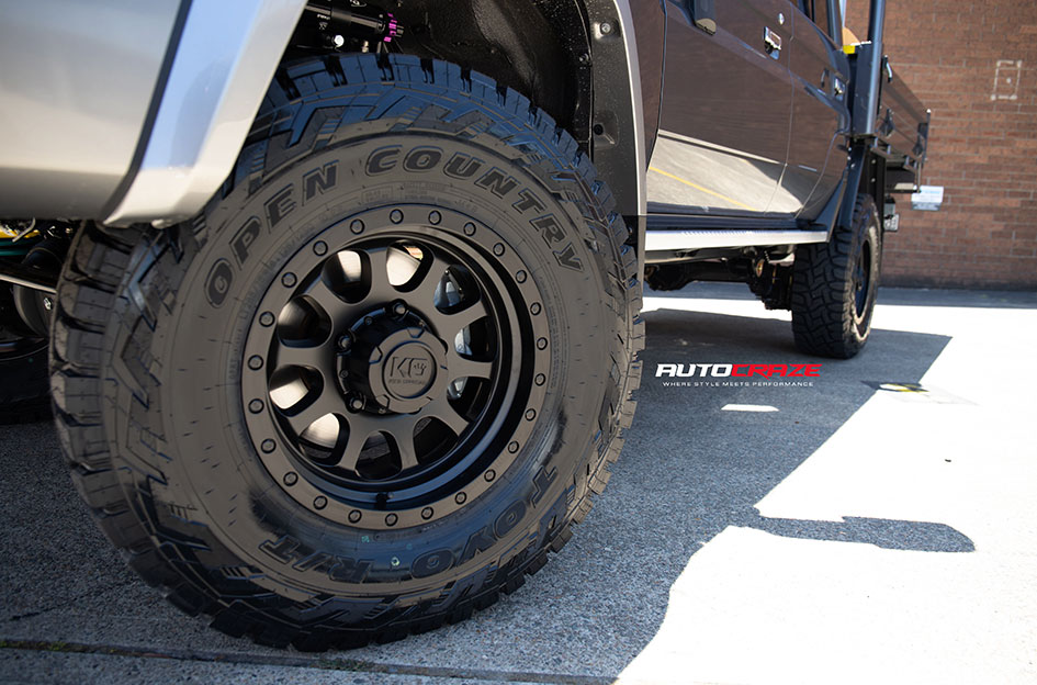 TOYOTA LANDCRUISER 70 SERIES KING HURRICANE SATIN BLACK 