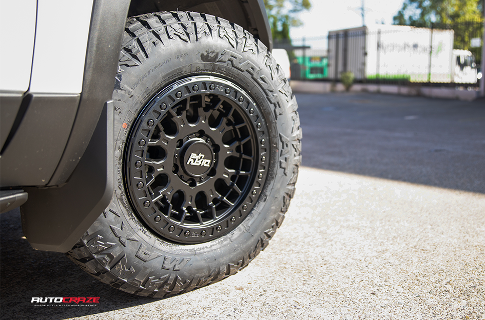 TOYOTA LANDCRUISER PRADO 250 DIRTY LIFE DT3 MATTE BLACK