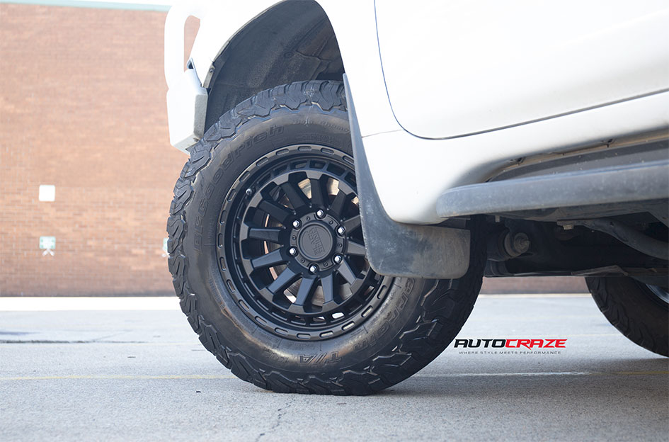 TOYOTA LANDCRUISER PRADO BLACK RHINO RAID MATTE BLACK