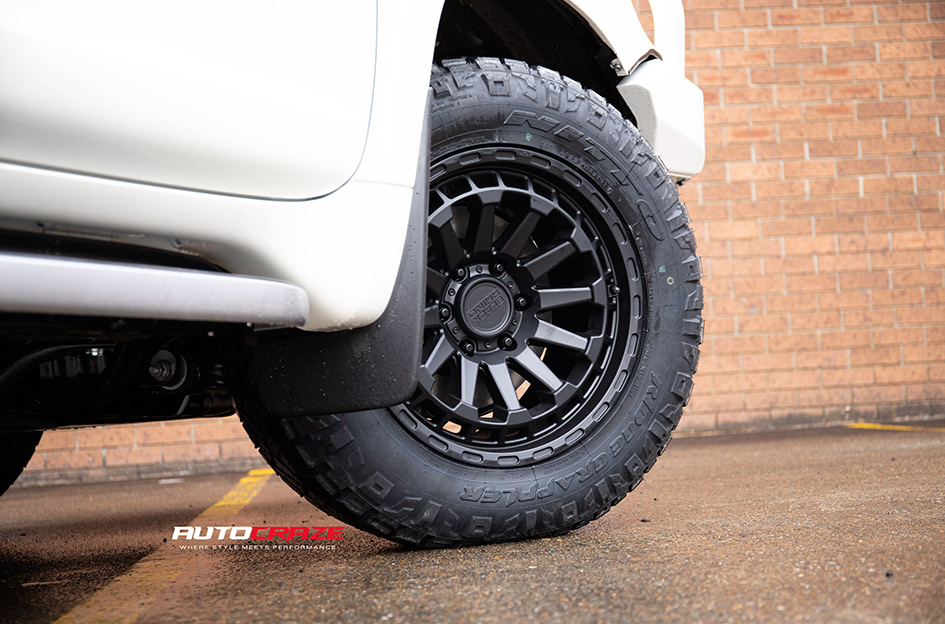 TOYOTA LANDCRUISER PRADO BLACK RHINO RAID MATTE BLACK