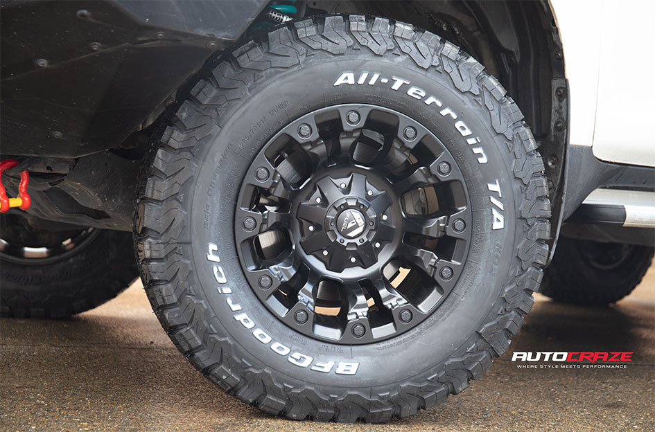 TOYOTA LANDCRUISER PRADO FUEL VAPOR MATTE BLACK