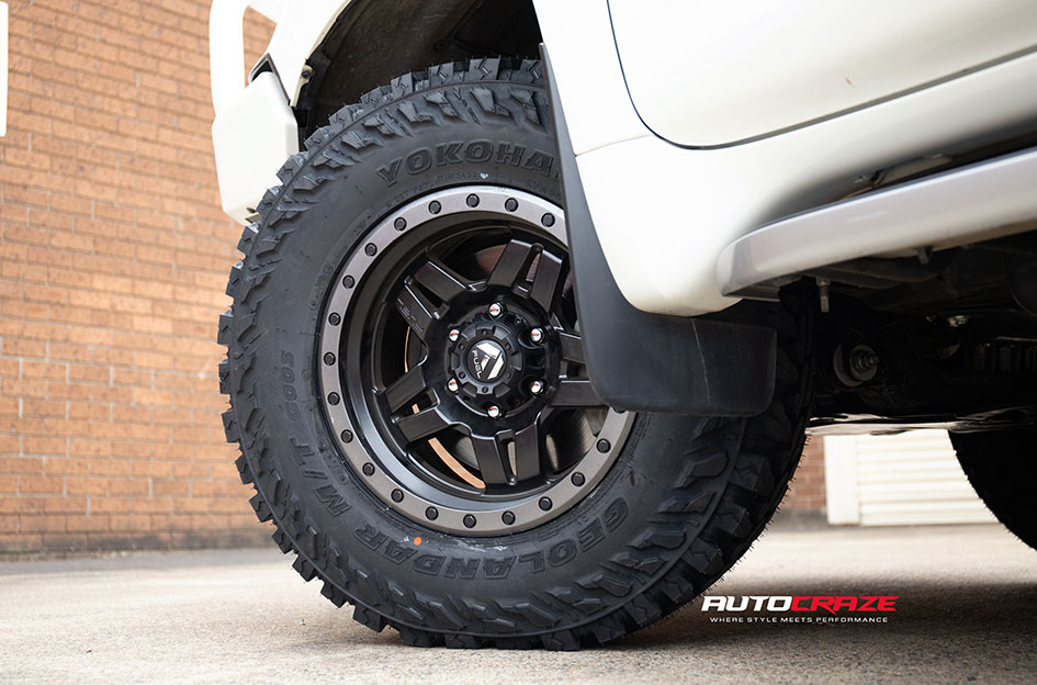 TOYOTA LANDCRUISER PRADO FUEL ANZA MATTE BLACK W/ ANTHRACITE RING 