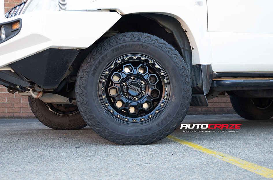 TOYOTA LANDCRUISER PRADO KMC TREK SATIN BLACK