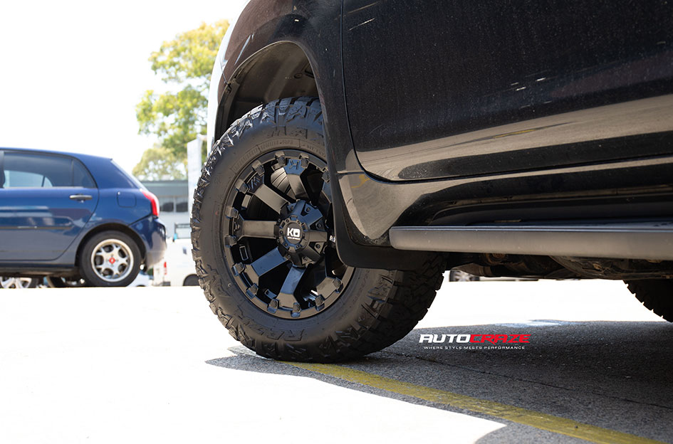 TOYOTA LANDCRUISER PRADO KING AMBUSH SATIN BLACK
