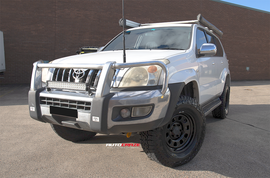 TOYOTA LANDCRUISER PRADO KING D-HOLE BLACK