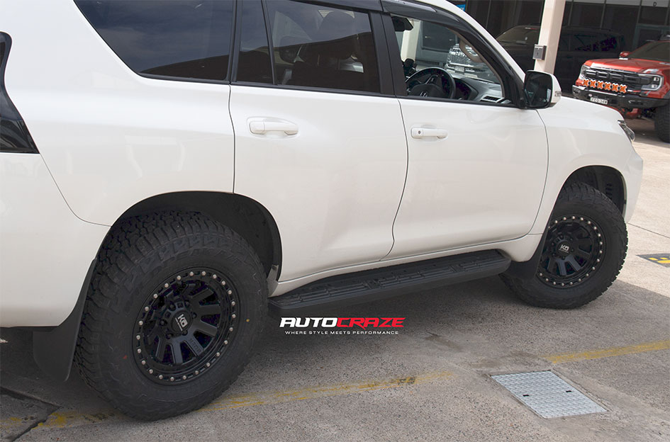 TOYOTA LANDCRUISER PRADO KING SNATCH SATIN BLACK