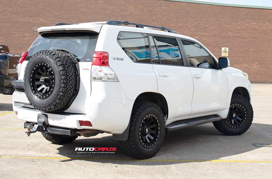 TOYOTA LANDCRUISER PRADO KING SNATCH SATIN BLACK 