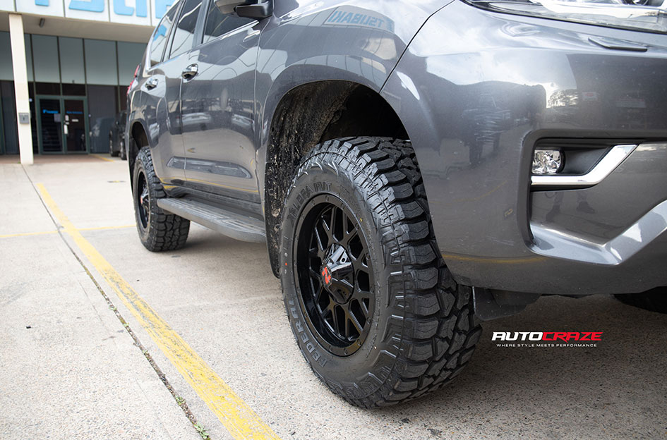 TOYOTA LANDCRUISER PRADO NOMAD JUDGE MATTE BLACK