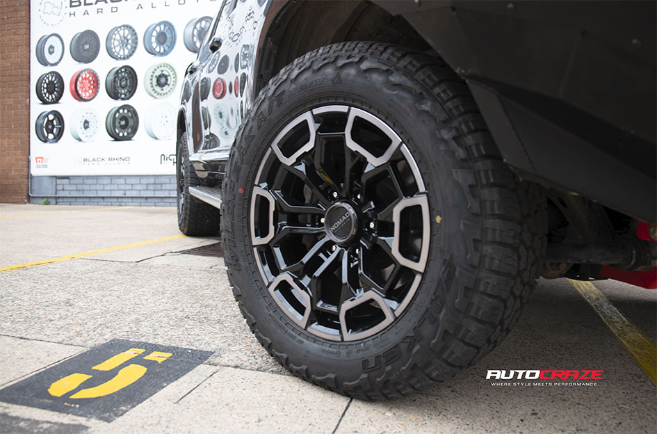 TOYOTA LANDCRUISER PRADO NOMAD N162 GLOSS BLACK DARK TINT