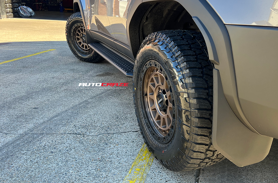 TOYOTA LANDCRUISER PRADO LC250 ROH ASSAULT MATTE BRONZE 