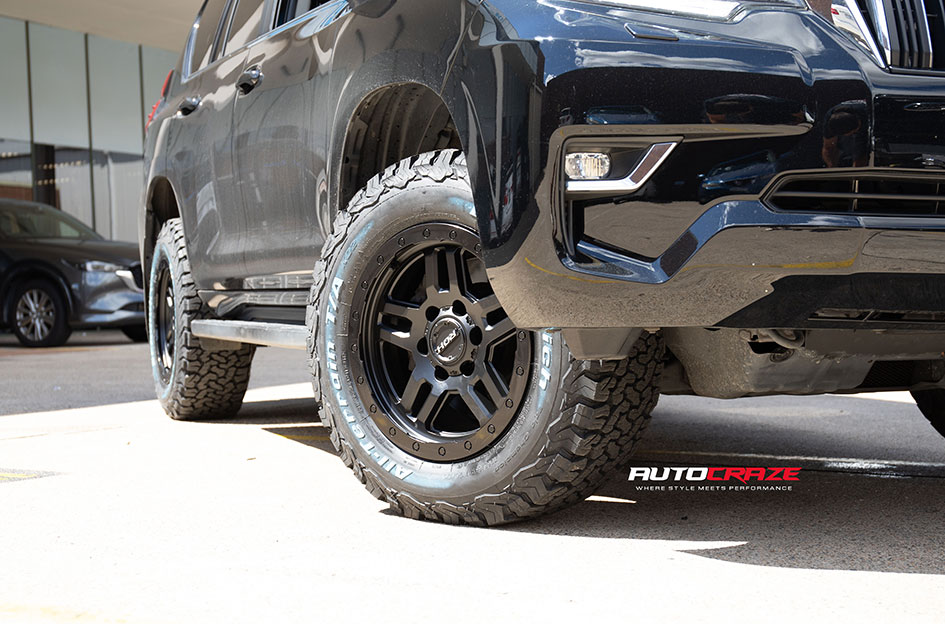TOYOTA LANDCRUISER PRADO ROH HAMMER MATTE BLACK