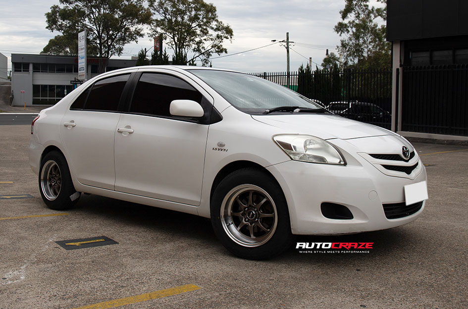 TOYOTA YARIS SSW TUNING BRONZE POLISHED LIP