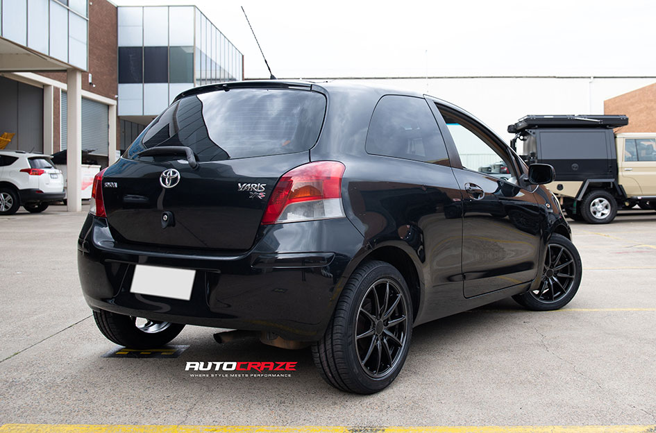 TOYOTA YARIS KING CRANK BLACK TINT GLOSS BLACK