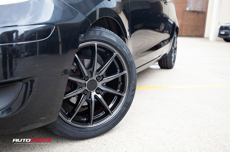 TOYOTA YARIS KING CRANK BLACK TINT GLOSS BLACK