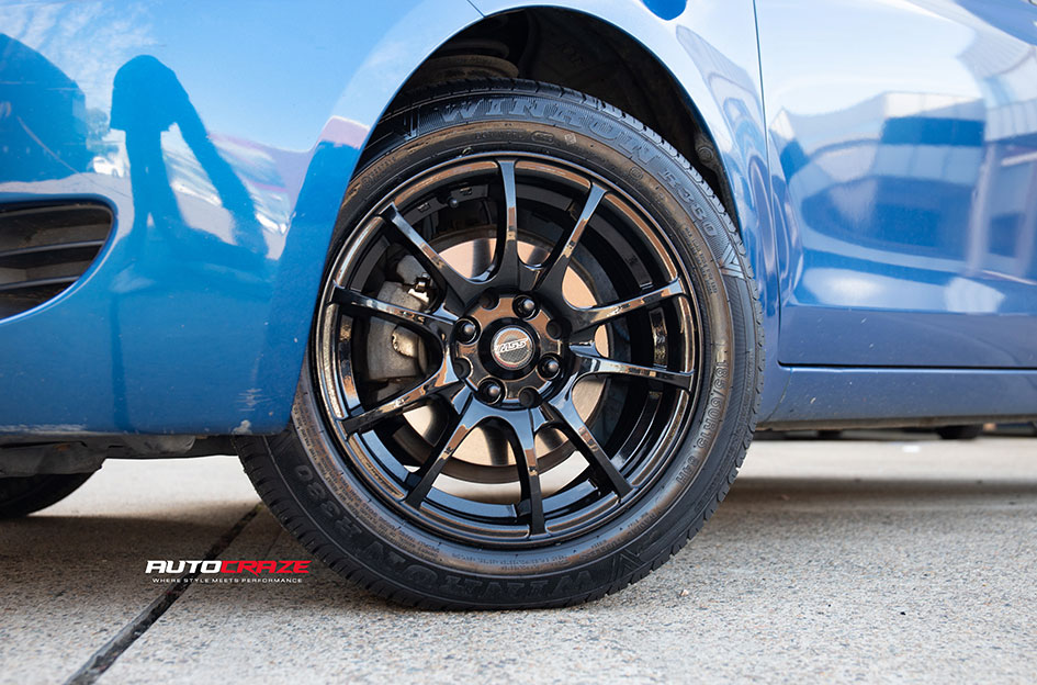 TOYOTA YARIS SSW CHALLENGE BLACK 