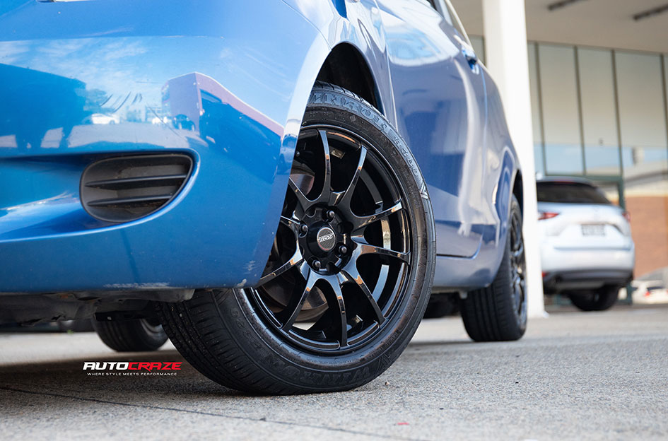 TOYOTA YARIS SSW CHALLENGE BLACK 