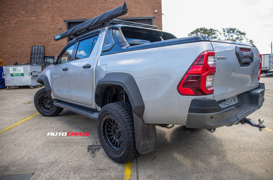 TOYOTA HILUX N80 FWD FUEL RINCON MATTE BLACK