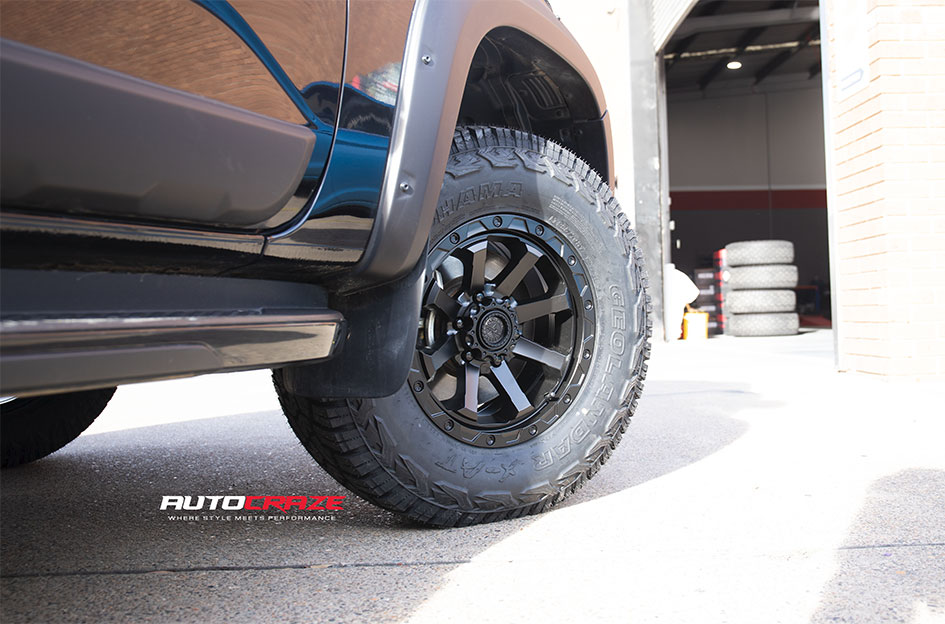 VOLKSWAGEN AMAROK NEXT GEN AMERICAN OUTLAW CAPONE SATIN BLACK