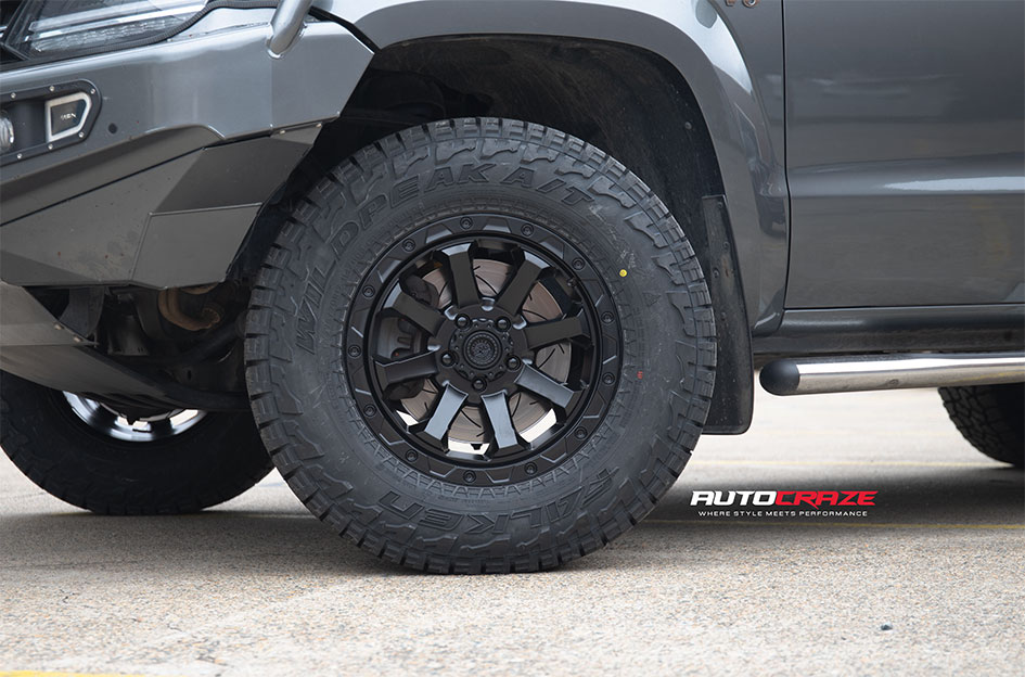VOLKSWAGEN AMAROK AMERICAN OUTLAW CAPONE SATIN BLACK