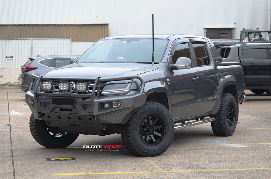 VOLKSWAGEN AMAROK AMERICAN OUTLAW CAPONE SATIN BLACK