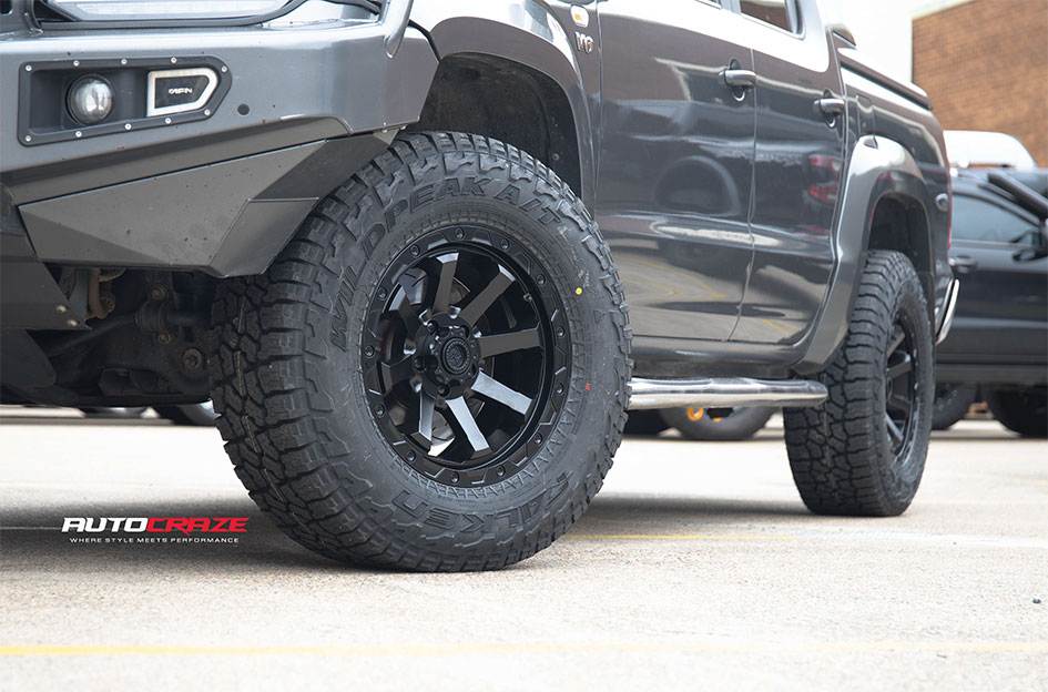 VOLKSWAGEN AMAROK AMERICAN OUTLAW CAPONE SATIN BLACK
