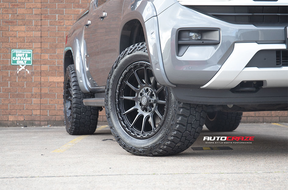 VOLKSWAGEN AMAROK NEXT GEN KING TACTIC SATIN BLACK