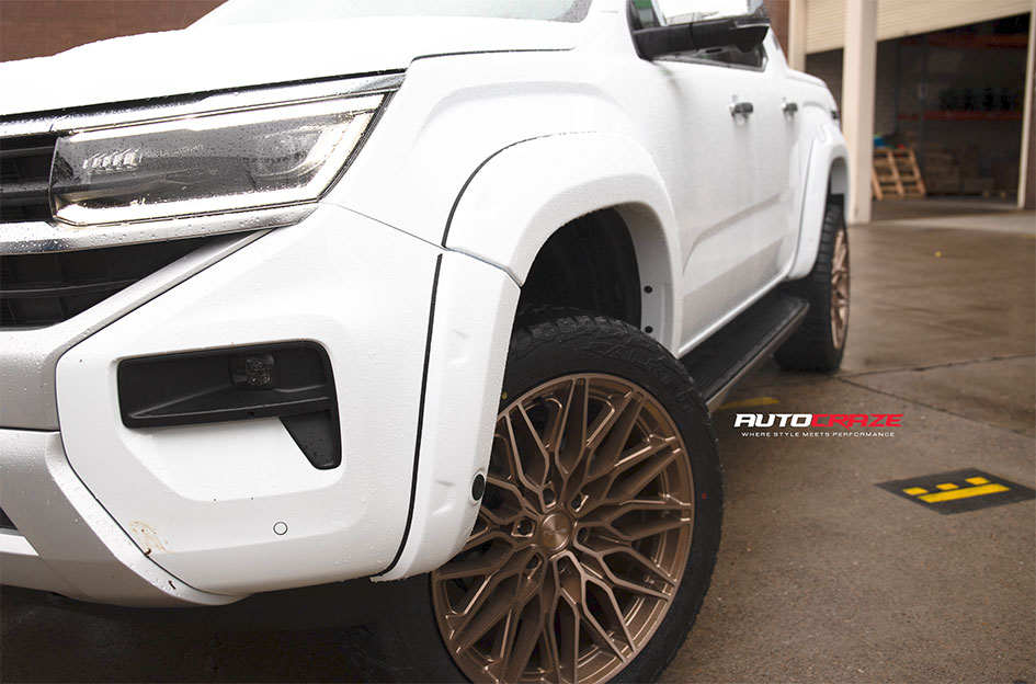 VOLKSWAGEN AMAROK NICHE CALABRIA PLATINUM BRONZE
